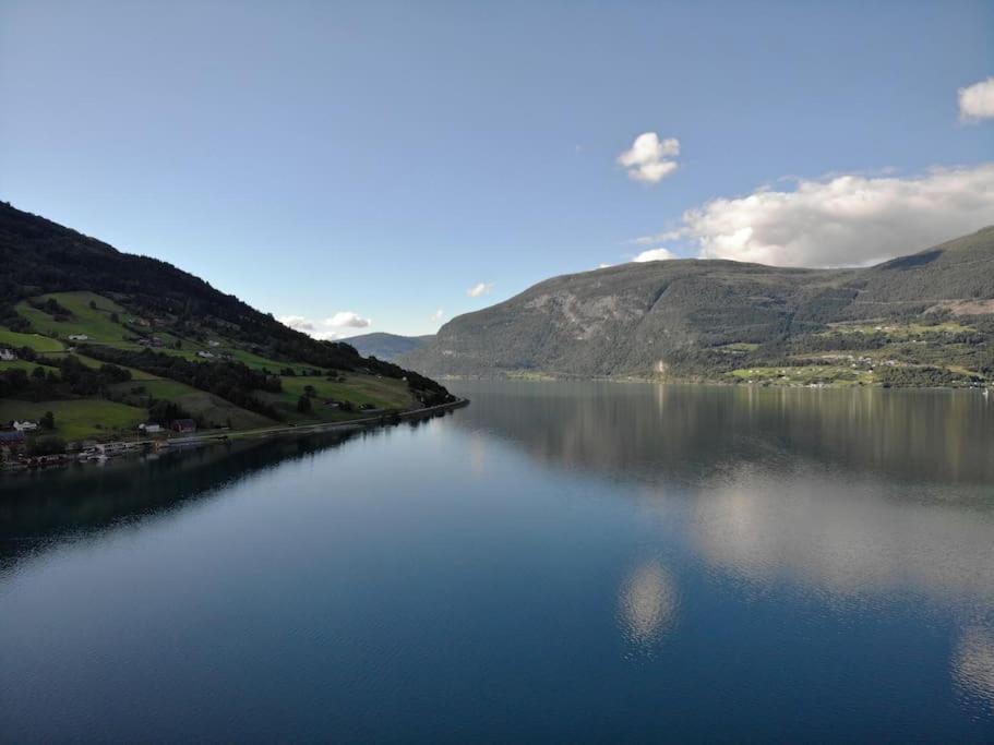 Moderne Panoramaleilighet 3-Roms I Olden Eksteriør bilde